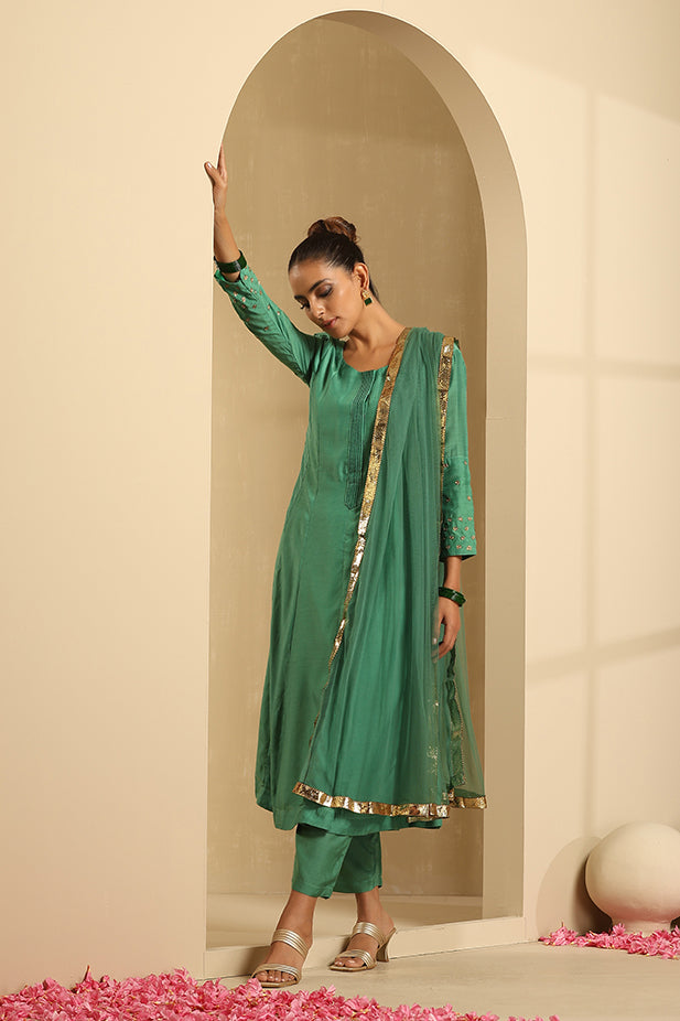 Muslin Silk Embroided Flair Kurta Set-Green