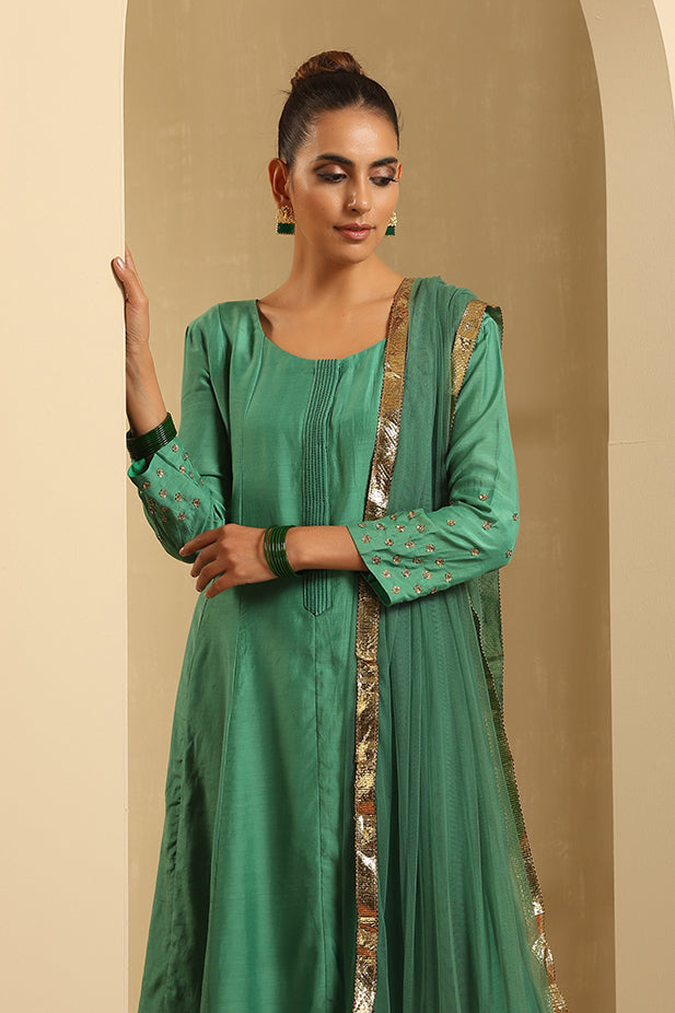 Muslin Silk Embroided Flair Kurta Set-Green