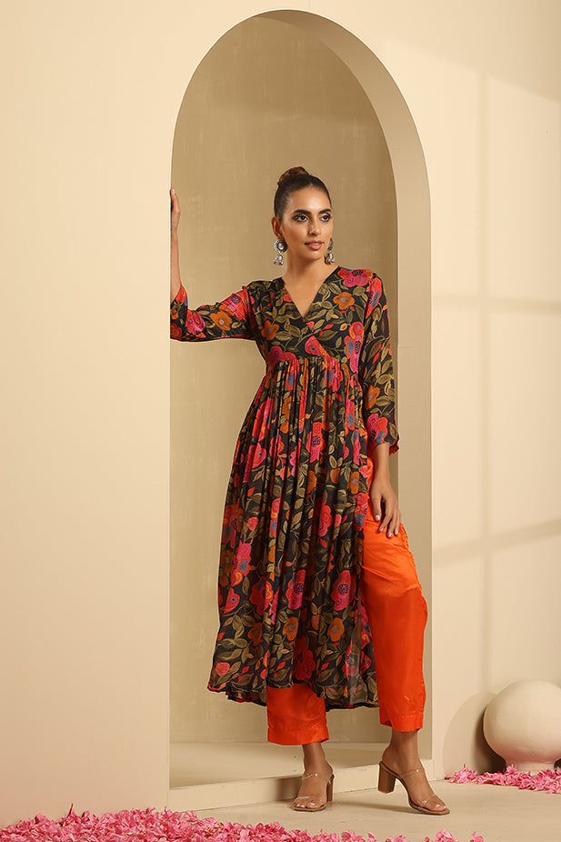 Pure Chinnon Printed flair Kurta Set- Black