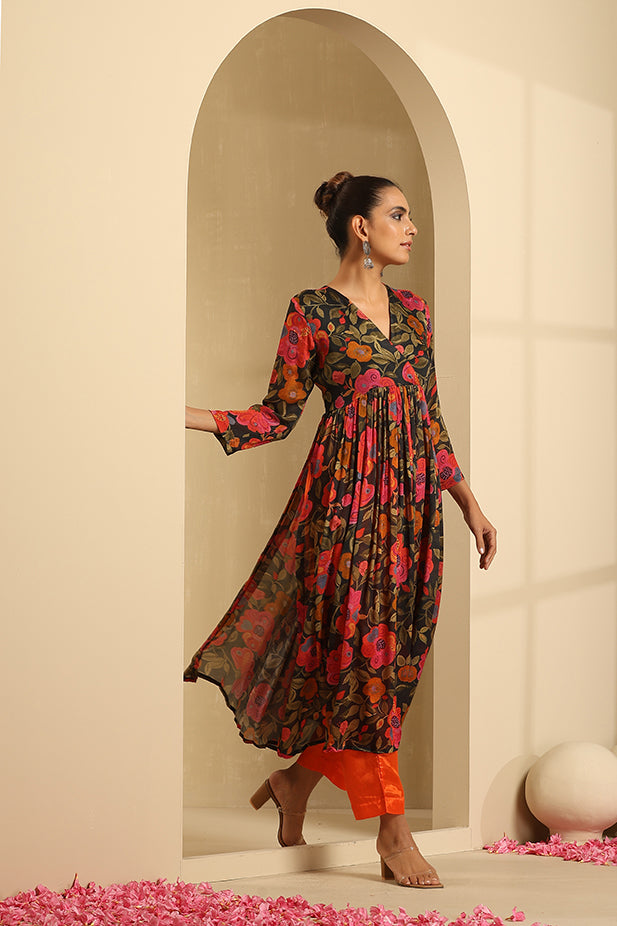 Pure Chinnon Printed flair Kurta Set- Black