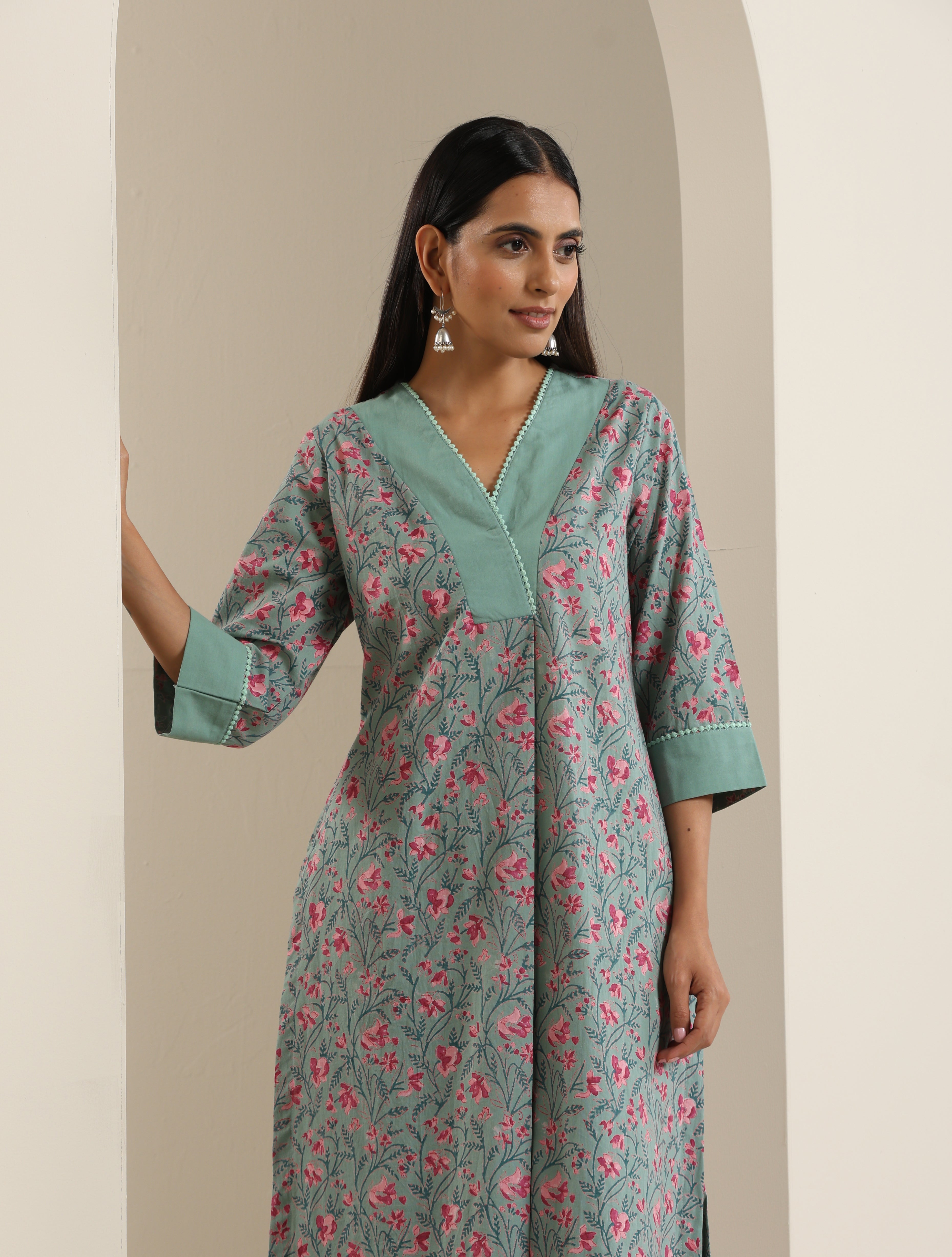 Hand Block Print Straight V-Neck Kurta