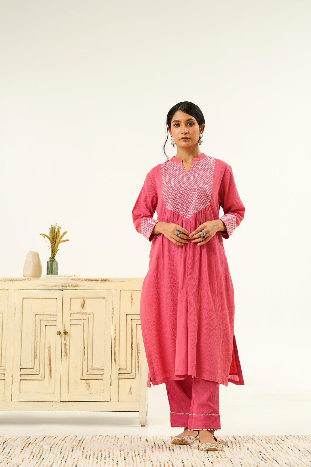 Isha Bubblegum Pink Cotton Kurta Set