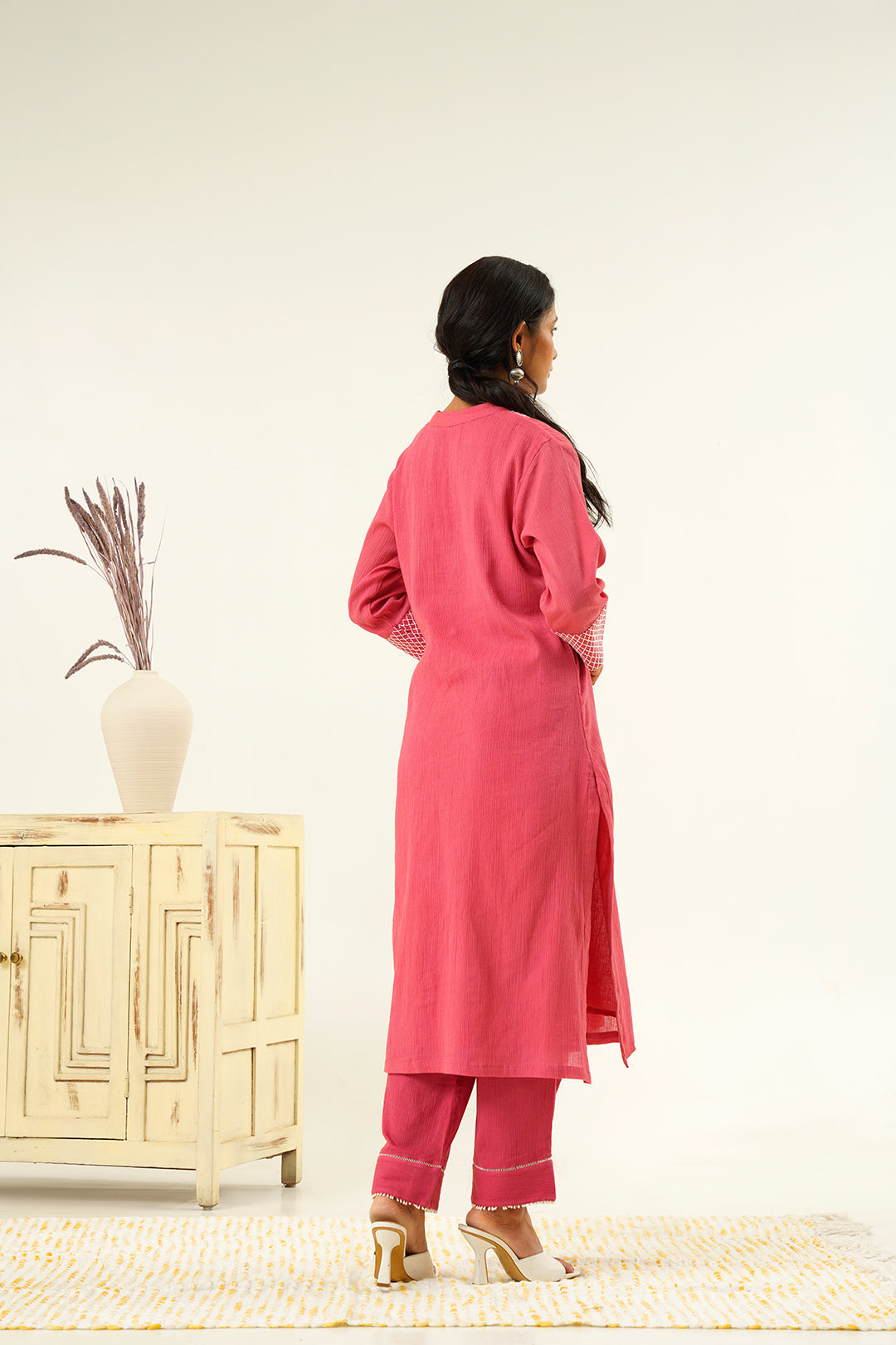 Amaara Bubblegum Pink Cotton Kurta Set