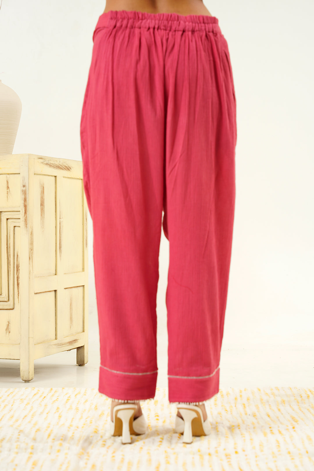 Isha Bubblegum Pink Cotton Kurta Set