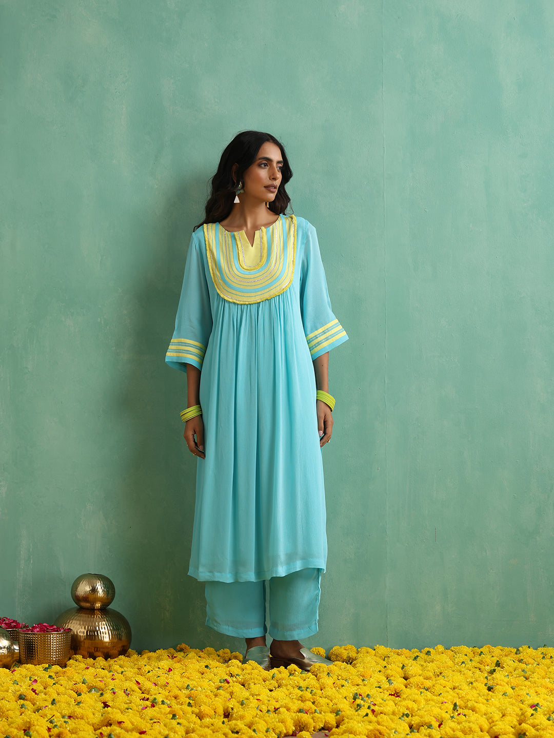 Frozi Solid lace and Gotta work Kurta Set